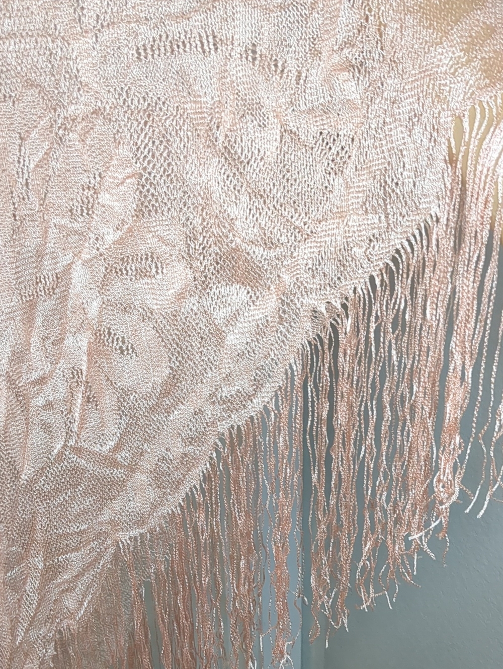 Vintage 60s Peach Sheer Floral Lace Shawl Fringe Edges Long Elegant Wrap - Picture 2 of 8